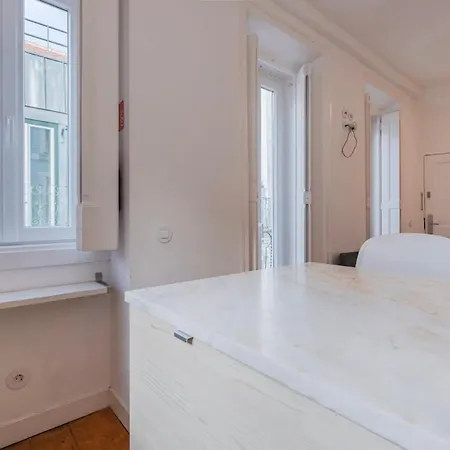 Apartmán Lovely Madragoa 2 *